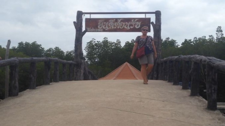 นทท.ต่างชาติ นิยมเที่ยวทุ่งหยีเพ็ง จ.กระบี่