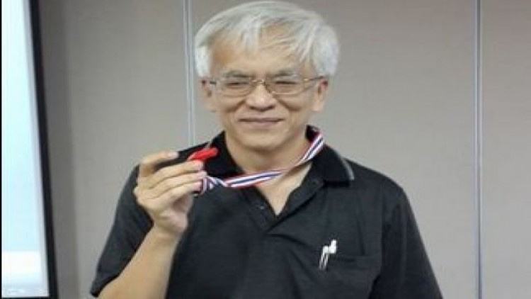 'สมศักดิ์ เจียม'สถานะผู้ลี้ภัย แต่กลับเยี่ยมแม่ก่อนตายไม่ได้