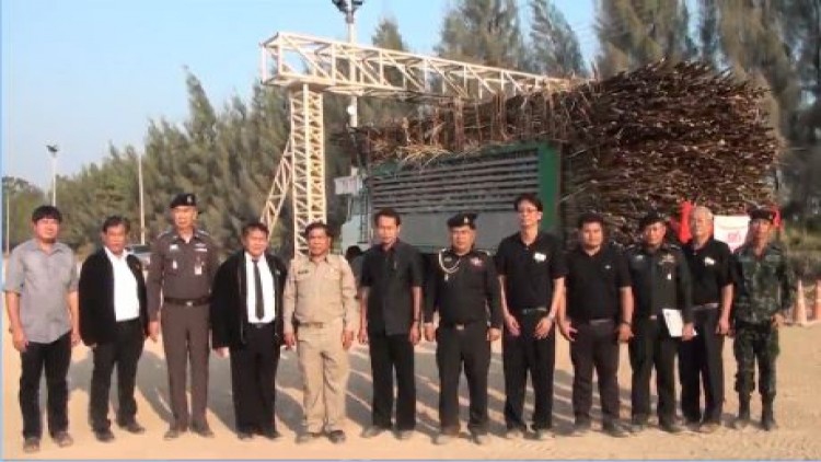 ตรวจเข้มรถบรรทุกอ้อย เกินมาตรฐานที่ขอนแก่น 