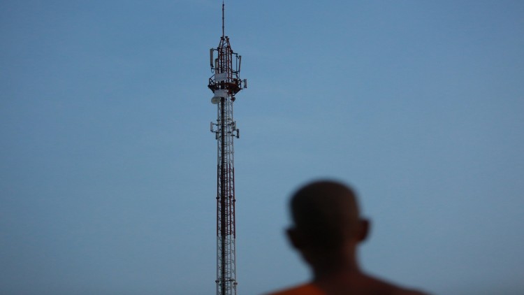 ลูกเมียลุงอนวัชเดินทางรับศพที่นิติเวชแล้ว