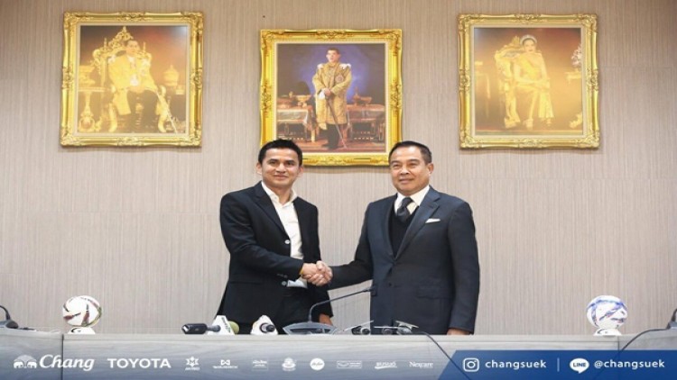 ‘ซิโก้’ ต่อสัญญาคุม ‘ช้างศึก’ 1 ปี
