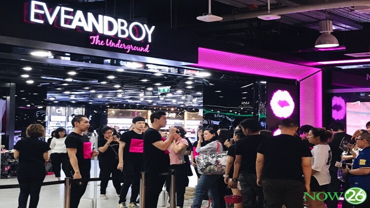 หวิดดราม่า!!!!! EVEANDBOY เปิดช้า สาขาใหม่วันแรก