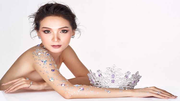 ‘โม–จิรัชยา’ เตรียมเจิด บนเวที Miss International Queen 2016