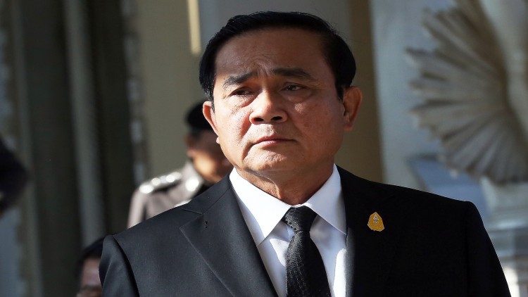 'ประยุทธ์'ลั่นเด็ดขาด!! แก้หนี้นอกระบบใน2ปี