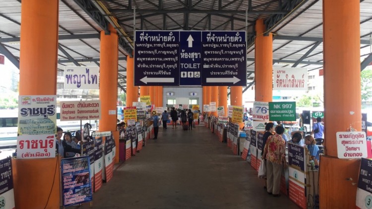 'สายใต้'ปิ่นเกล้าเงียบเหงา รถตู้บ่นอุบ สู้อนุสาวรีย์ฯไม่ได้