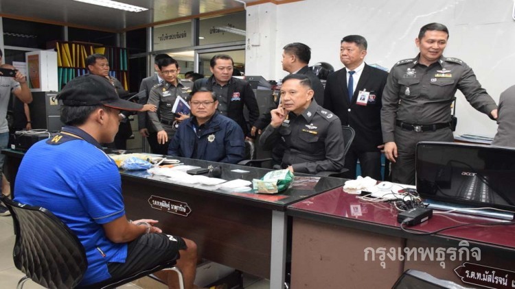 รวบหนุ่มปวช.ปี 3 รับจ้างขนยานรกหาเงินค่าเทอม