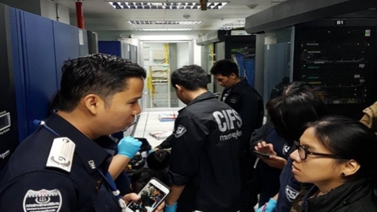 จับ2อังกฤษ1ไทย ดึงสัญญาณพรีเมียร์ฯ ขายผ่านเว็บเสียหาย100ล้าน