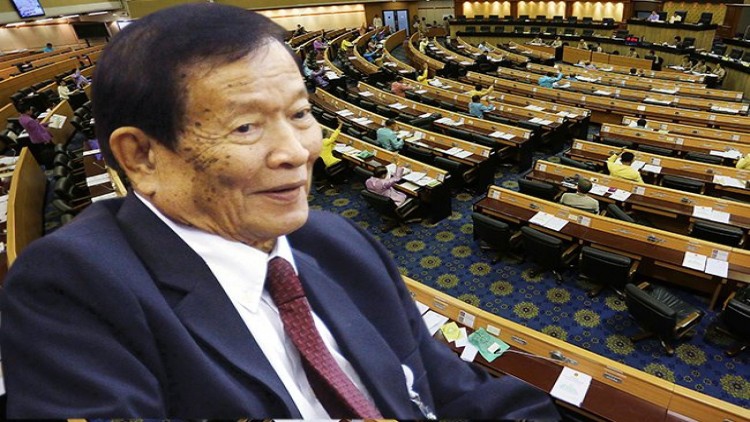 ประธานสปท.คุยนายกฯ แค่เรื่องปกติ ปัดตอบขอใช้ม.44 