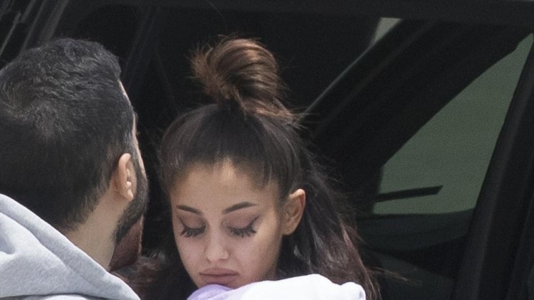 ภาพแรก “อาเรียนา แกรนเด้” หลังระเบิดที่อังกฤษ