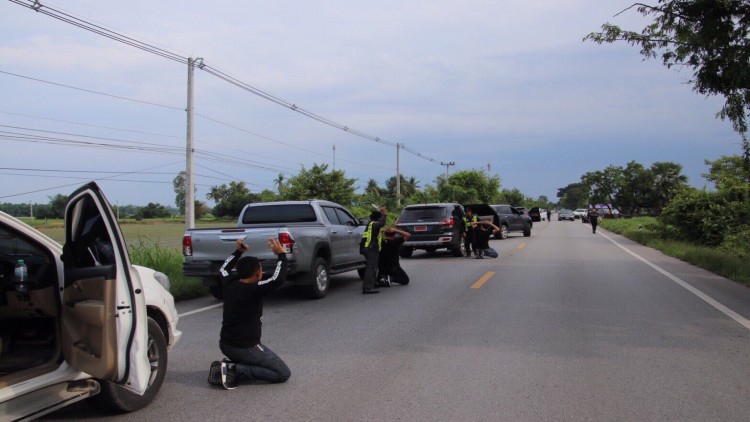 ตำรวจให้ประกัน 'ชาดา' พร้อมพวกรวม 5 คน