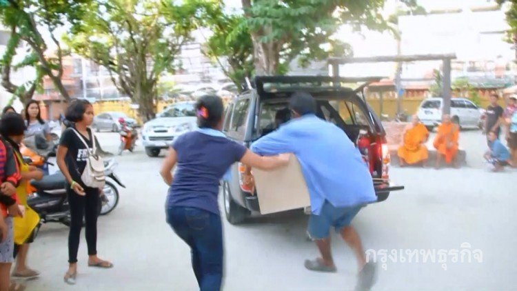 เศร้าอีก! พ่อ-แม่ เปิดศึกแย่งศพ 'เณรปลื้ม' 