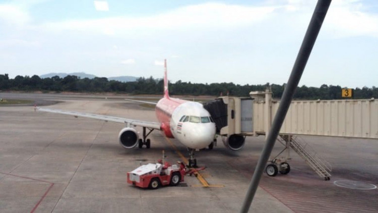 สาวท้องแก่เอกสารไม่สมบูรณ์-กัปตันของดบิน