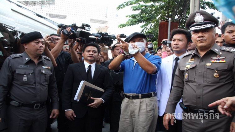 คุมตัว 'วัฒนา' ฝากขังก่อนทำแผนต่อพรุ่งนี้
