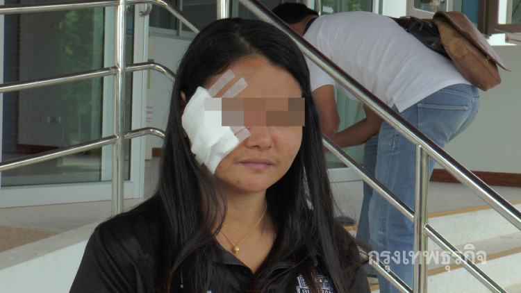 แจ้งจับผู้ใหญ่บ้านปาแก้วเบียร์ใส่สาวเลือดอาบ!!