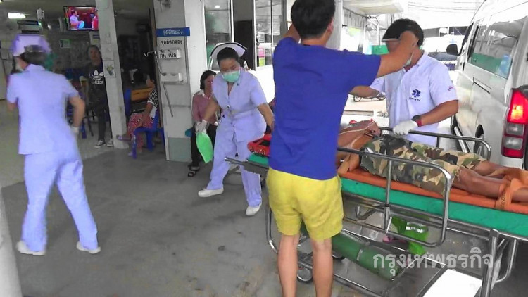 พี่ชายขี้โมโหควักลูกซองจ่อยิงน้องอาการสาหัส!!