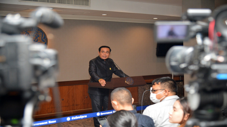 ยันลงพื้นที่ครม.สัญจร ไม่จับตานักการเมืองเคลื่อนไหว