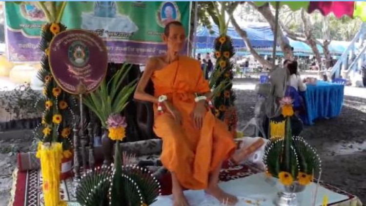 สาธุชนหลั่งไหล ร่วมงาน103ปี 'หลวงปู่เจียม' มรณภาพร่างไม่เน่า