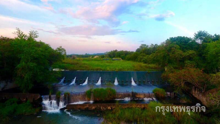 พบแห่งท่องเที่ยวใหม่'น้ำตกแองการ่าบ้านฉาง'ในสนามแข่งเรือทร.
