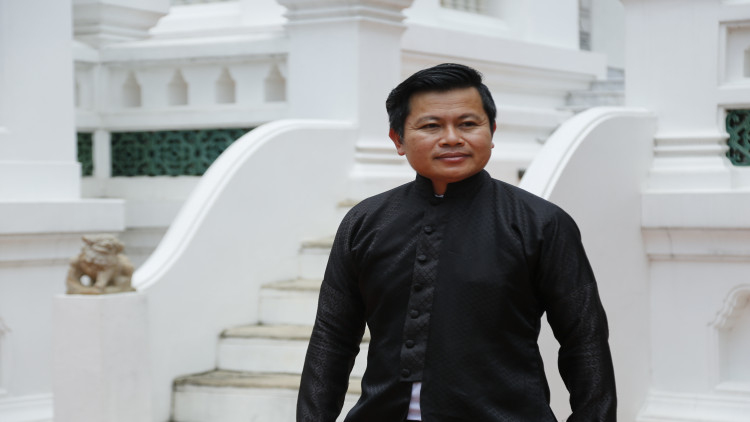 มือประสานสิบทิศ โขนพระราชทาน 