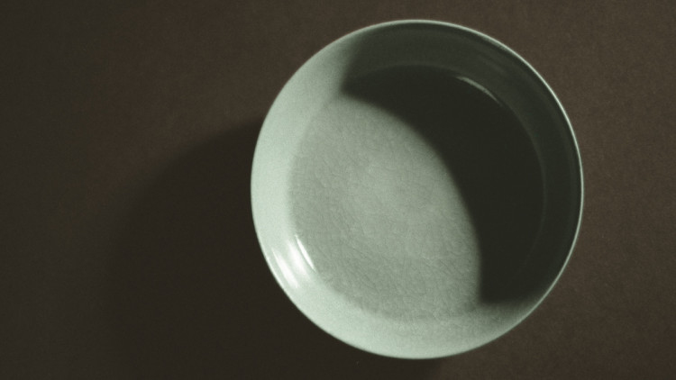 ประมูลชามจีนโบราณ 900 ปีแพงสุดในโลก