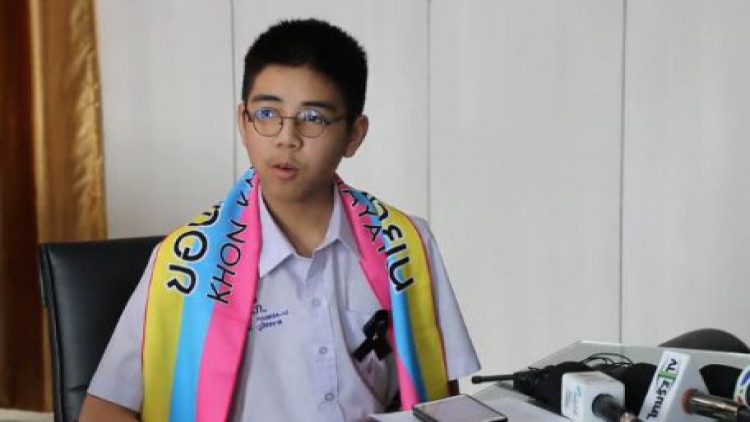 สุดยอด! เด็ก ม.2 สอบไอเอล คะแนนสูงระดับ 8