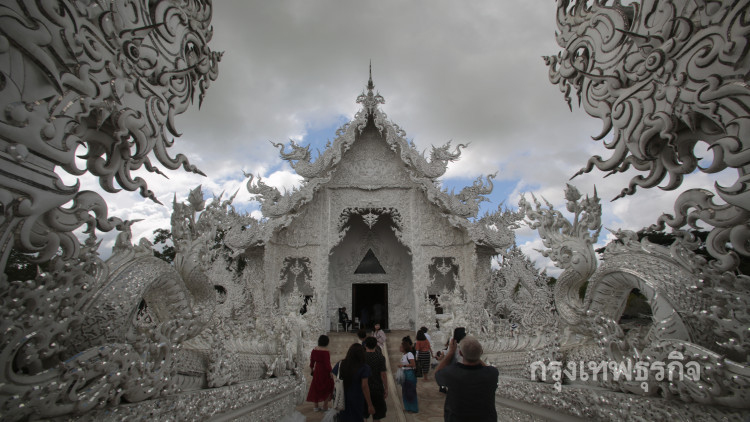 ตร.บุกค้น บ.ทัวร์ ต้องสงสัยนอมินีจีนโยงทัวร์ต้นทุนต่ำ