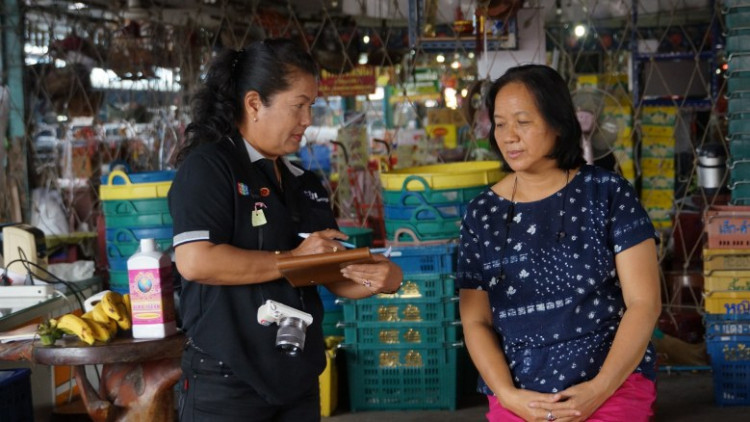 เตือนภัย! แม่ค้ามะพร้าวทำกรมธรรม์ ถูกฉกเลขกู้เงิน 6 ล้าน