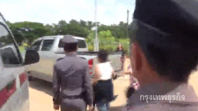 'ผู้กองเหน่ง' หวิดโดนรุม วิ่งหนีญาติถามหา 'ผอ.อ้อย'