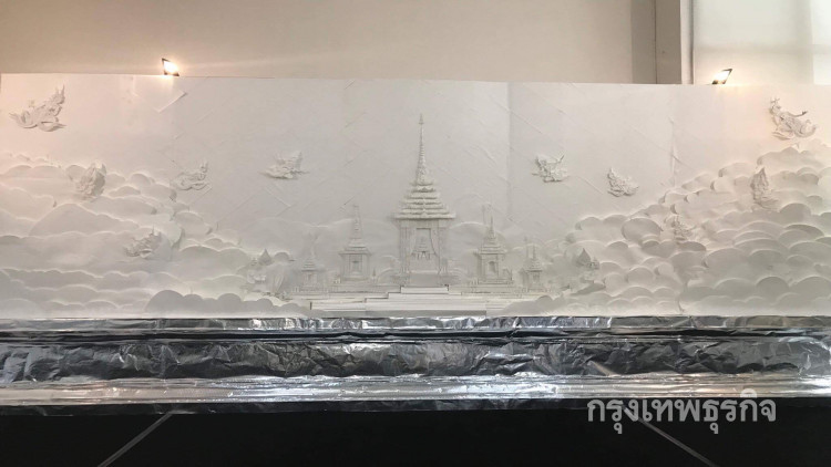 ชวนชมนิทรรศการประติมากรรมกระดาษ 'ส่งเสด็จ สู่สรวงสวรรค์'