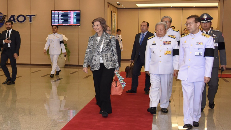 สมเด็จพระราชินีโซเฟียเเห่งสเปน เสด็จฯถึงไทยแล้ว