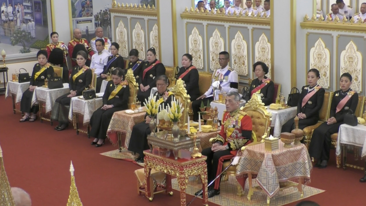ร.10 เสด็จฯ พระราชพิธีถวายพระเพลิงพระบรมศพฯ ในหลวง ร.9