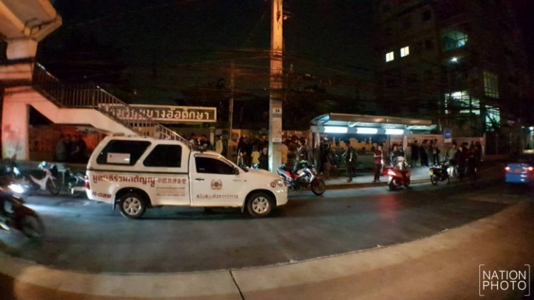 หนุ่ม16 ถูกแทง5แผล ดับบนสะพานลอยคนข้ามย่านบางพลัด