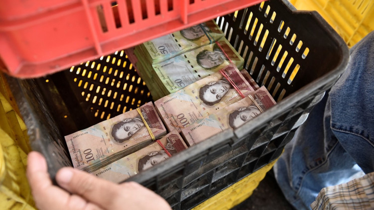 เวเนฯออกธนบัตร 1 แสนโบลิวาร์