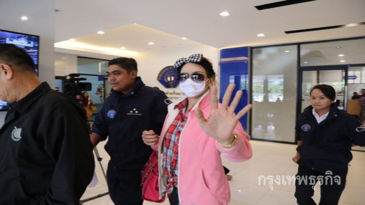 คุมตัว'โมนา'ผู้ต้องหาฆ่า'น้องน้ำ'ฝากขัง-ค้านประกัน