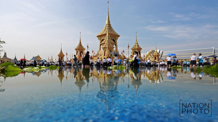 ปชช.เข้าชมนิทรรศการ งานพระราชพิธีถวายพระเพลิงพระบรมศพ ร.9