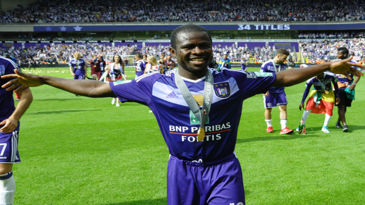 "อาเชียมปง"ย้ายซบทีมลีกจีนถาวร