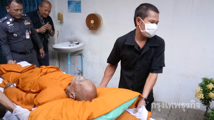 'หลวงพ่อเพี้ยน' เกจิดังจังหวัดลพบุรีละสังขารแล้ว