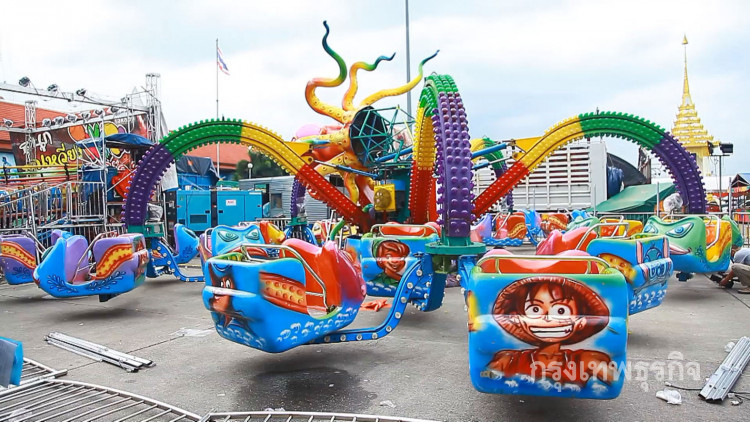 เจ้าของเครื่องเล่นปลาหมึกหรรษาจ่ายเงินเยี่ยวยาผู้บาดเจ็บ