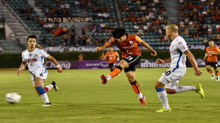 4แดง!"เชียงราย"ถล่ม"แบงค็อก"4-2คว้าแชมป์ช้างเอฟเอคัพ