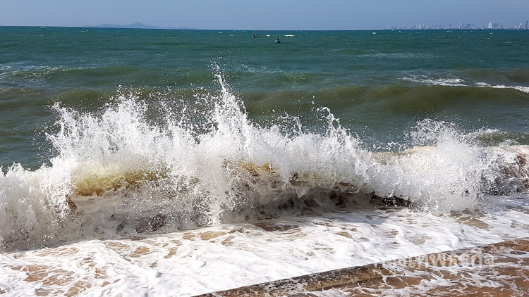 ทน.หาดใหญ่ชักธงเหลือง 8 ชุมชน เฝ้าระวังระดับน้ำ