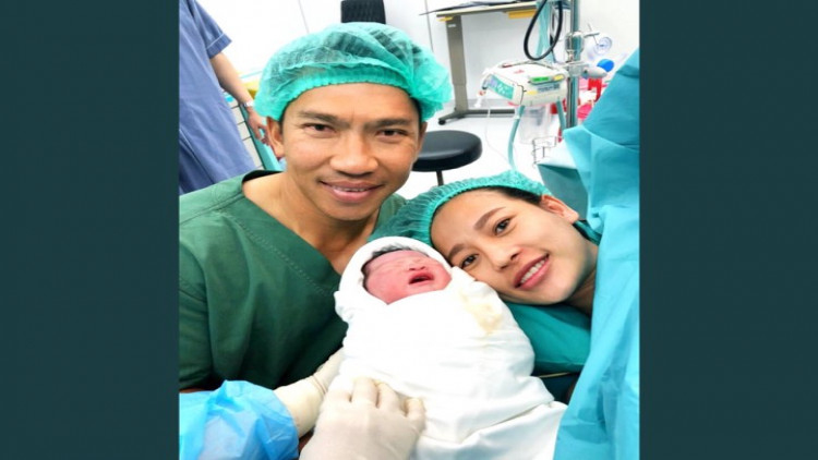 "ภราดร"ได้ทายาทคนแรก-เป็นบุตรสาวตั้งชื่อ"น้องเชอรีน"