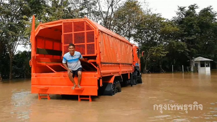 กองทัพบกสั่งทหาร ช่วยเหลือปชช.ภาคใต้น้ำท่วม9จังหวัด