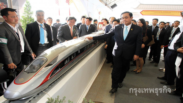 'บิ๊กตู่' โชว์จ้อภาษาจีนระหว่างเปิดก่อสร้างรถไฟเร็วสูง