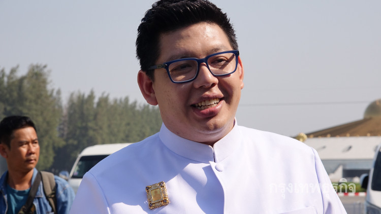 อัยการฟ้องแล้ว 'องอาจ' อดีตโฆษกวัดพระธรรมกาย