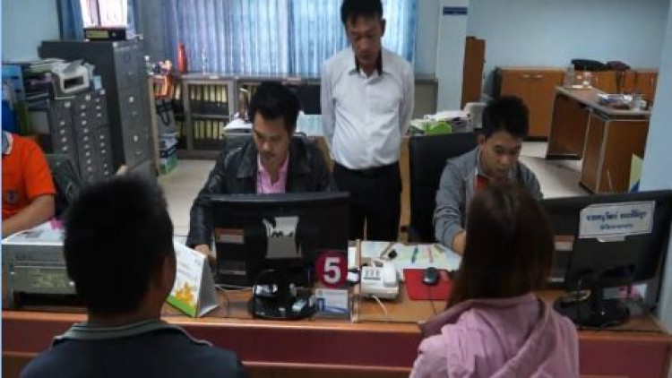 จับซ้ำสาวแสบ หลอกคนงานไปเมืองนอก 