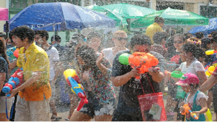 ครม.ไฟเขียว '12 เม.ย.' เป็นวันหยุด 'สงกรานต์'