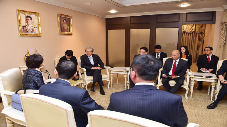 'อาลีบาบากรุ๊ป' ถก 'สมคิด-อุตตม' มีแผนลงทุนขนาดใหญ่ดิจิทัลฮับ