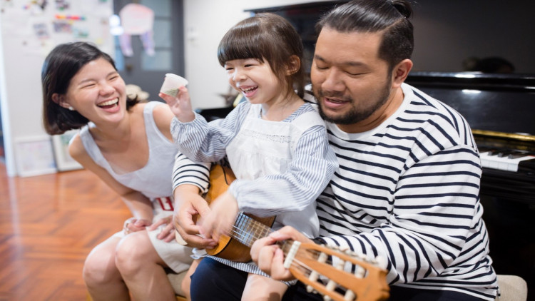 6 เพลงรักสุดโปรด ของเจ้าพ่อแต่งเพลงรัก 'บอย ตรัย'