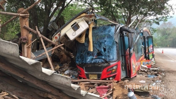 ไทยประกันชีวิต เร่งจ่ายสินไหมช่วยเหยื่อบัสพลิกคว่ำที่วังน้ำเขียว