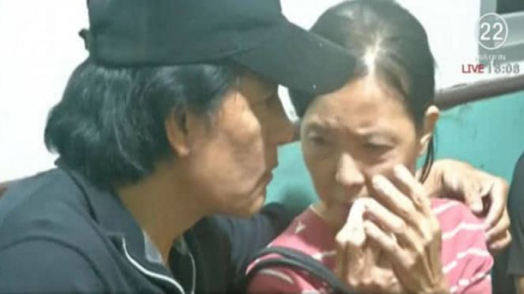 แม่ร่ำไห้ 'น้องอิน' รถคว่ำดับ โทรคุยสุดท้ายตี 1 บอกอยู่คอนโดแล้ว